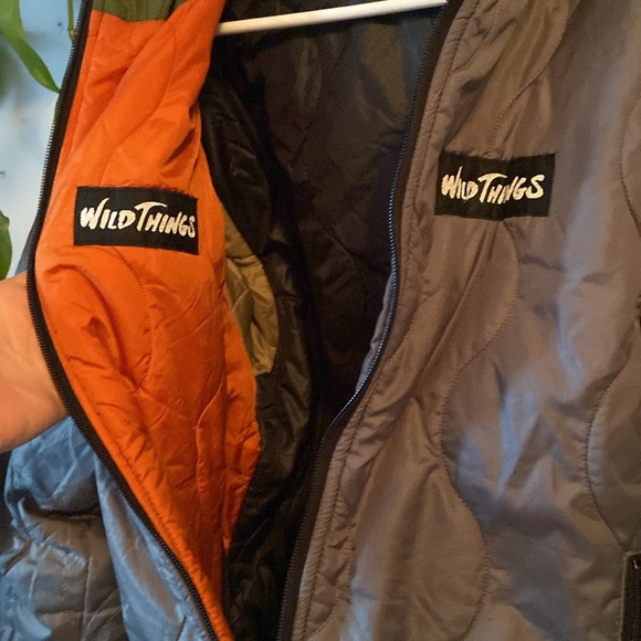 Wild Things reversible puffer jacket - Picture 9 of 10